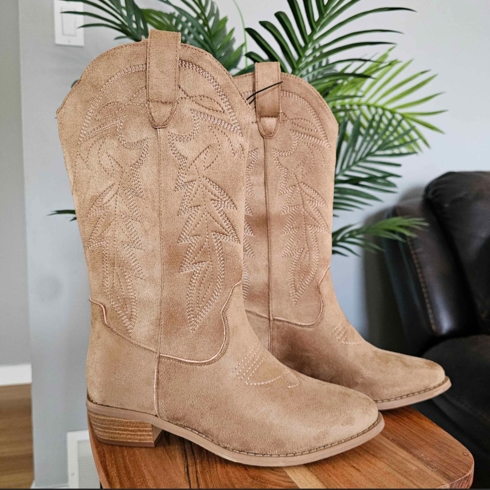 NEW women cowboy boots - country western ladies Tan Brown Size 9 Morgan Wallen